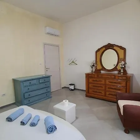 Fagicamera Guest house *